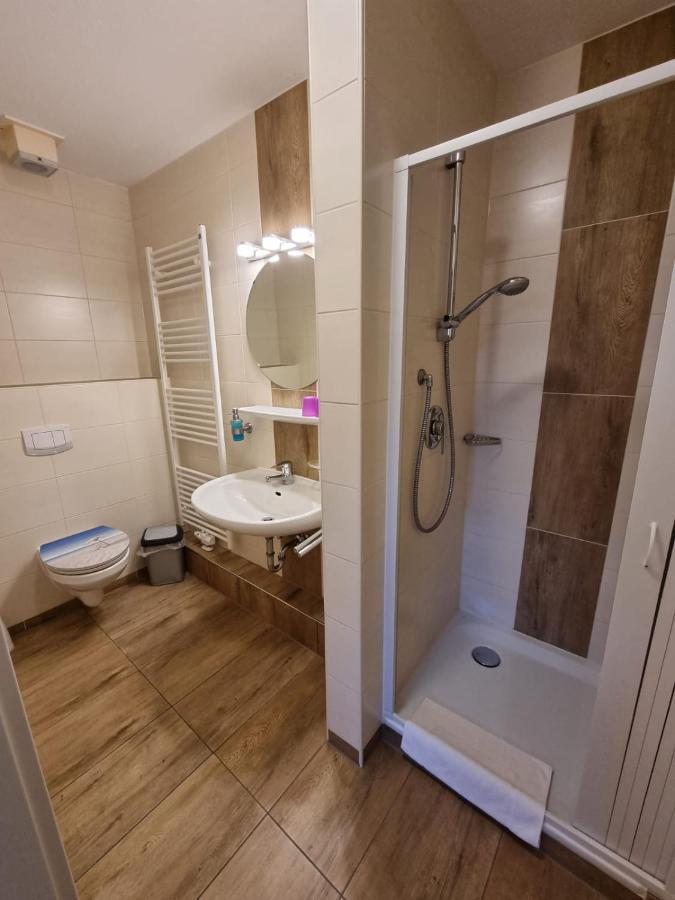 Hotel Pension Nordseewelle Norddeich  Buitenkant foto